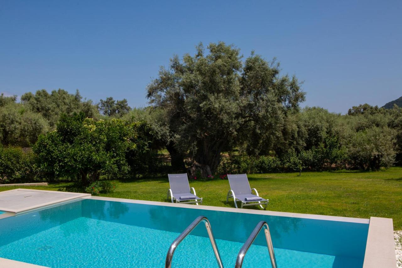 Averto Villas With Private Pool Nydri  Ngoại thất bức ảnh