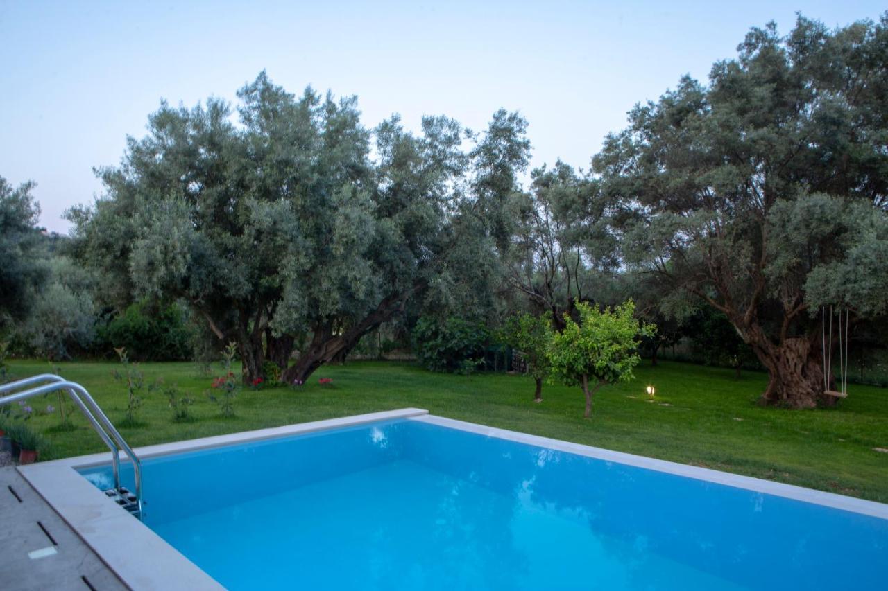 Averto Villas With Private Pool Nydri  Ngoại thất bức ảnh