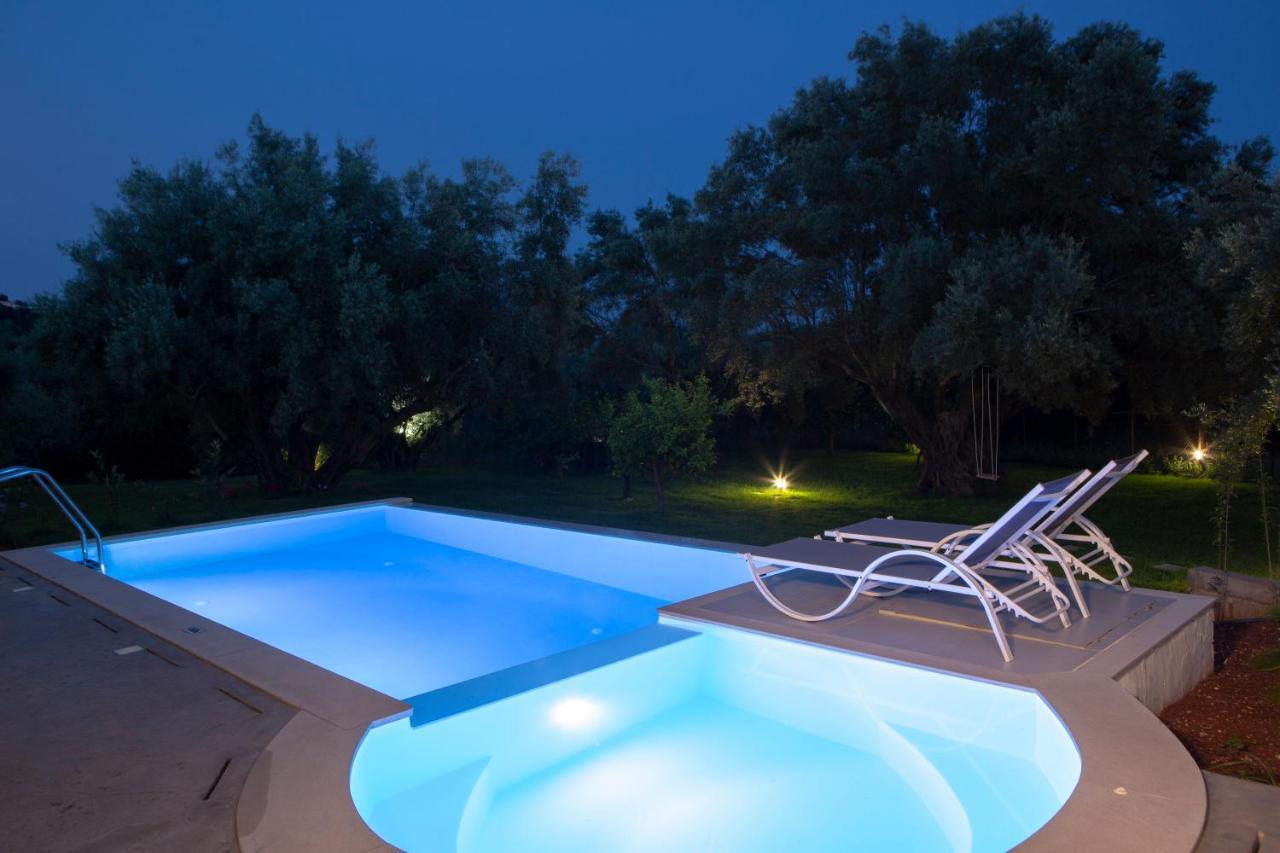Averto Villas With Private Pool Nydri  Ngoại thất bức ảnh